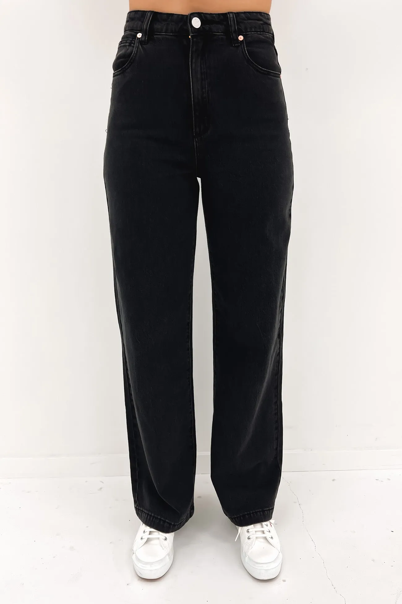 A 94 High & Wide Jean Charo Black