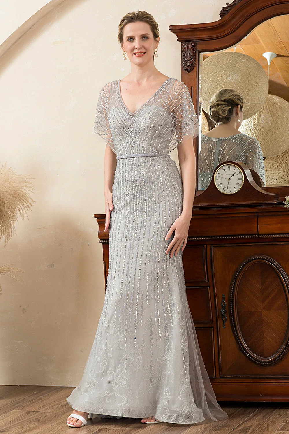 Beading V-neck Glitter Mermaid Mother of Bride Dress