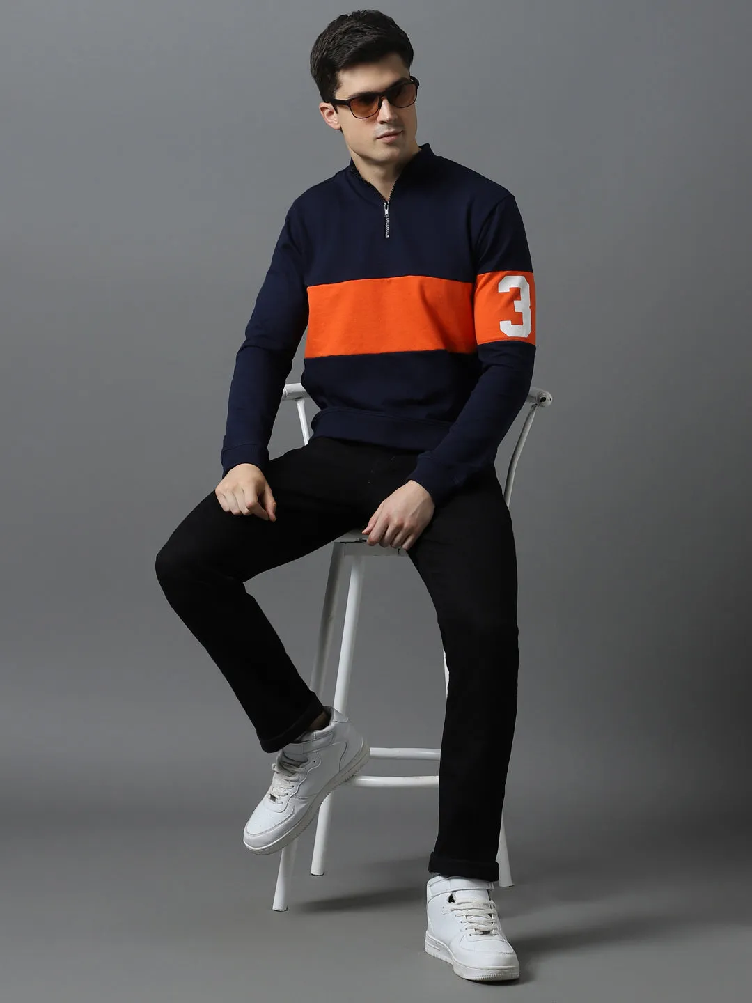 Men's Dark Blue Cotton Color Block Round Neck Sweatshirt